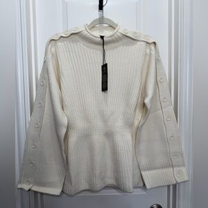 DG2 by‎ Diane Gilman white Mock-Neck Buttoned Sleeve Size Medium